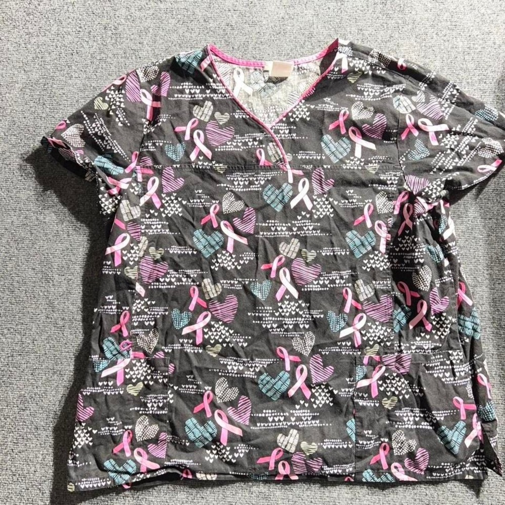 Scrubstar Womens 2XL Scrub Top‎ Black Pink Ribbon Breast Cancer Awareness Heart